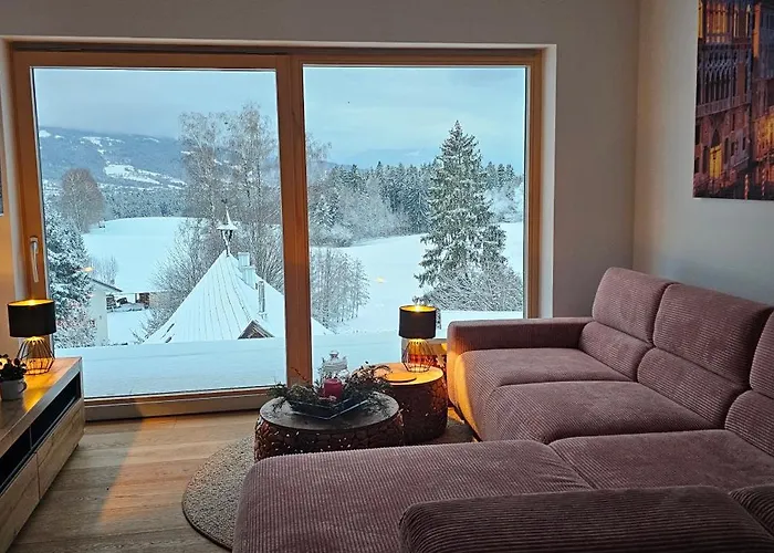Апартаменты Penthouse Pfaenderblick Alpenpanorama Am Bodensee